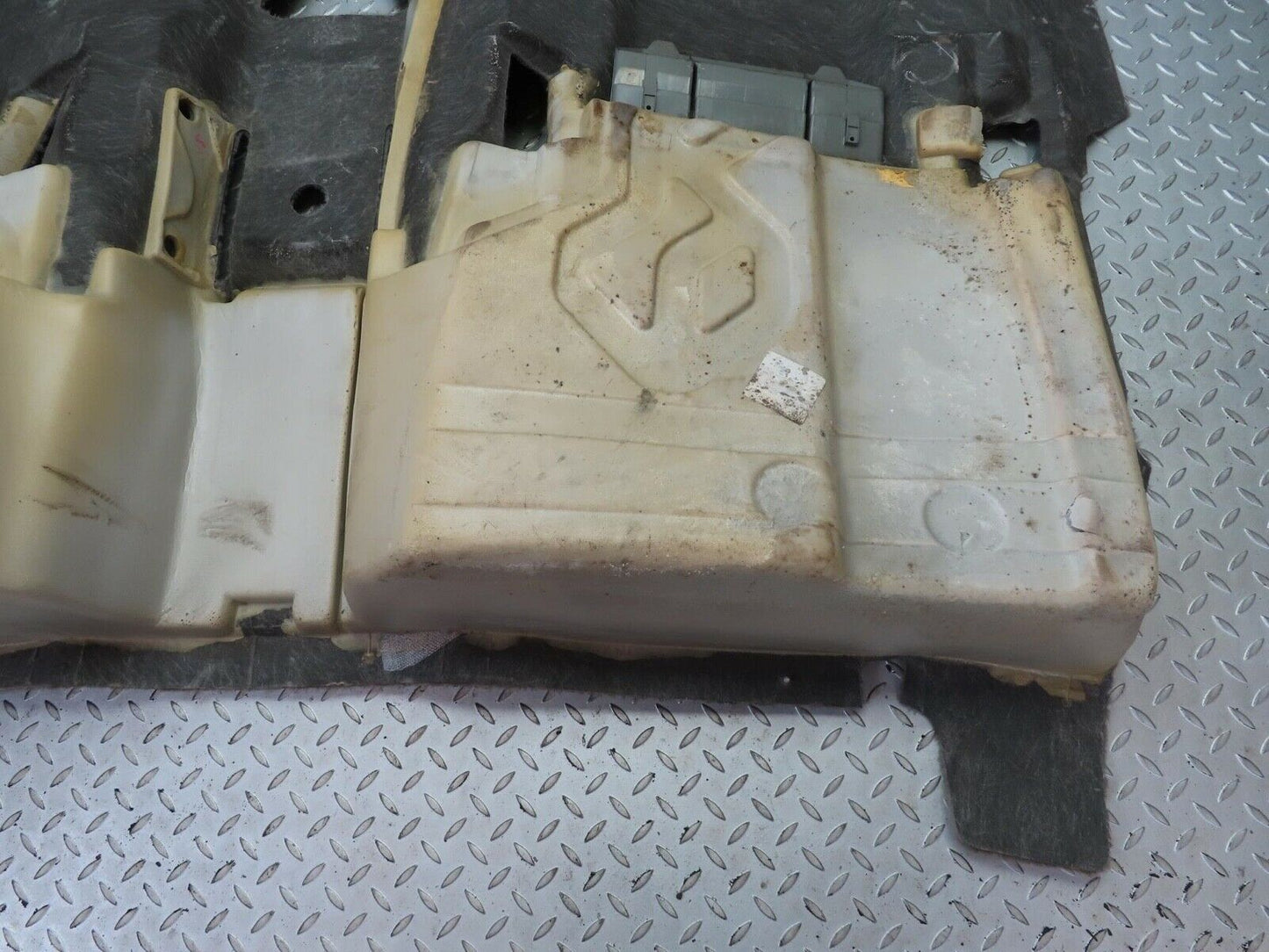 15133 Mercedes-Benz W140 S320 Rear Floor Carpet 1406800241
