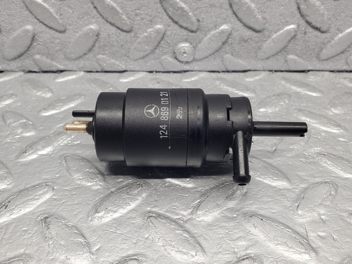 W201 Baby Benz windscreen washer pump used OEM