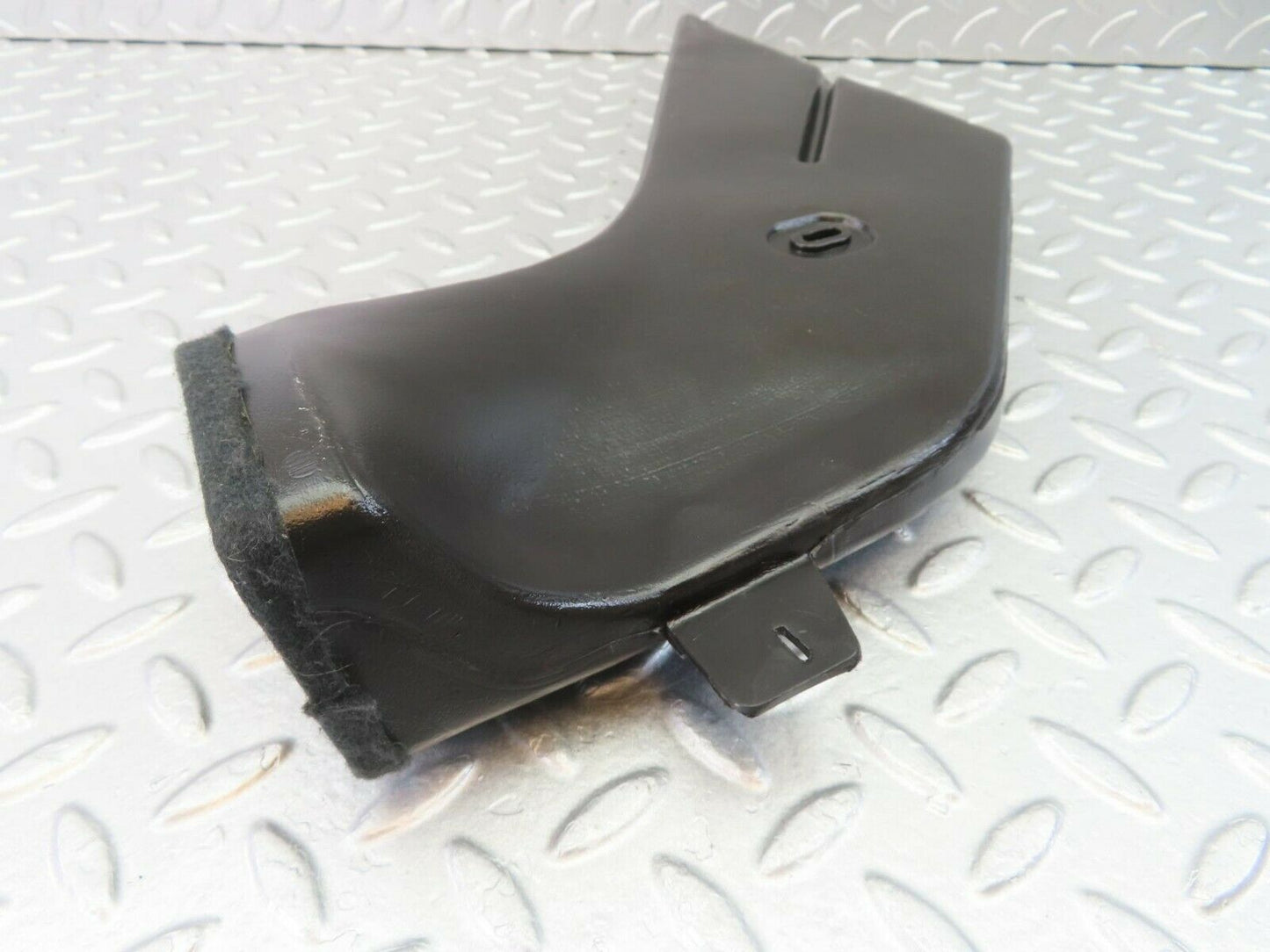 10448 Mercedes-Benz W201 190E Air Duct Heater Ventilation Right 2018310246