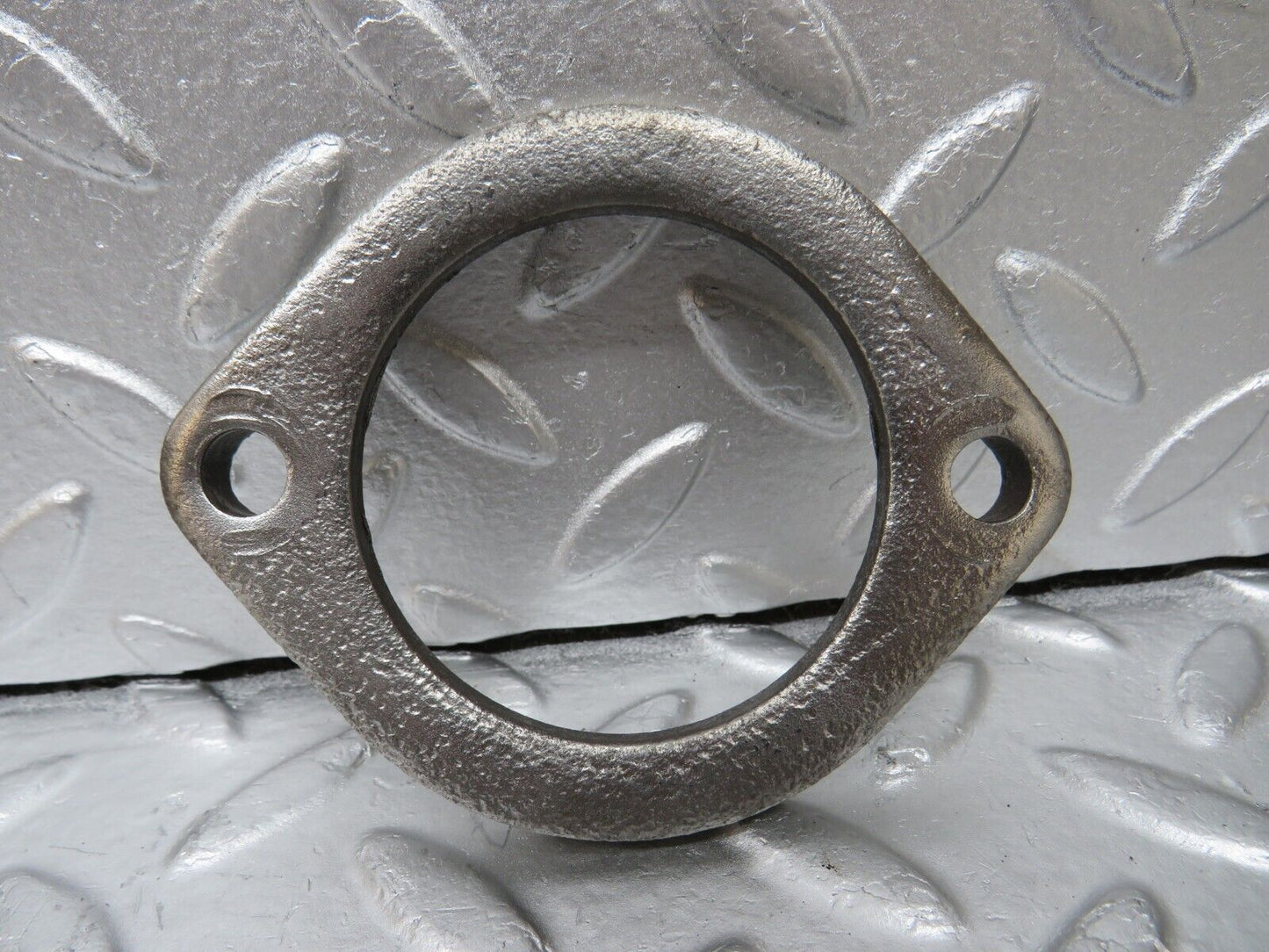 34635 Mercedes-Benz C126 380SEC Coupe Exhaust Flange 2x