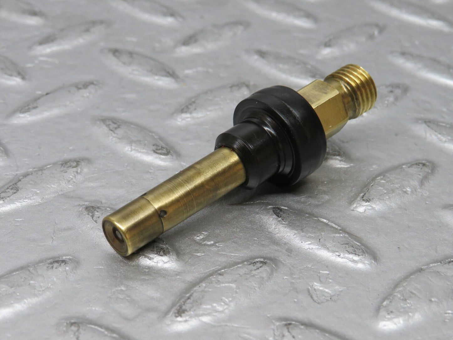 36702 Mercedes-Benz W201 190E Fuel Injector 0437502047