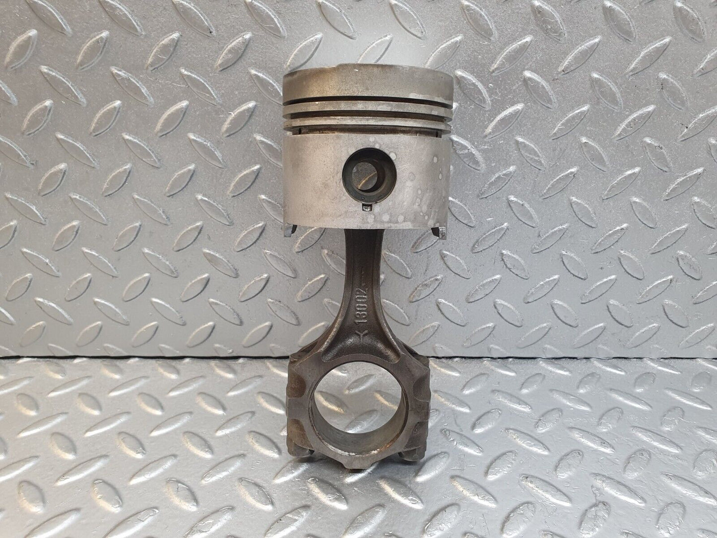 43872 Mercedes-Benz W108 280SE Piston With Connecting Rod 87.47 mm 13002