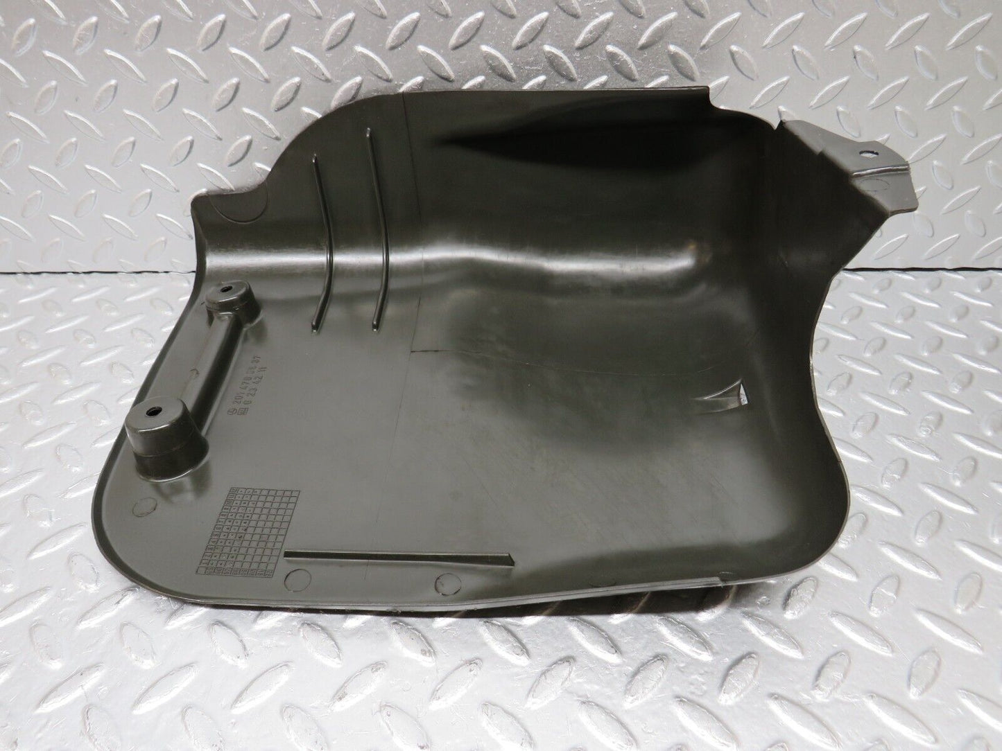 33666 Mercedes-Benz W201 190E Fuel Pump Protective Cover 2014780537