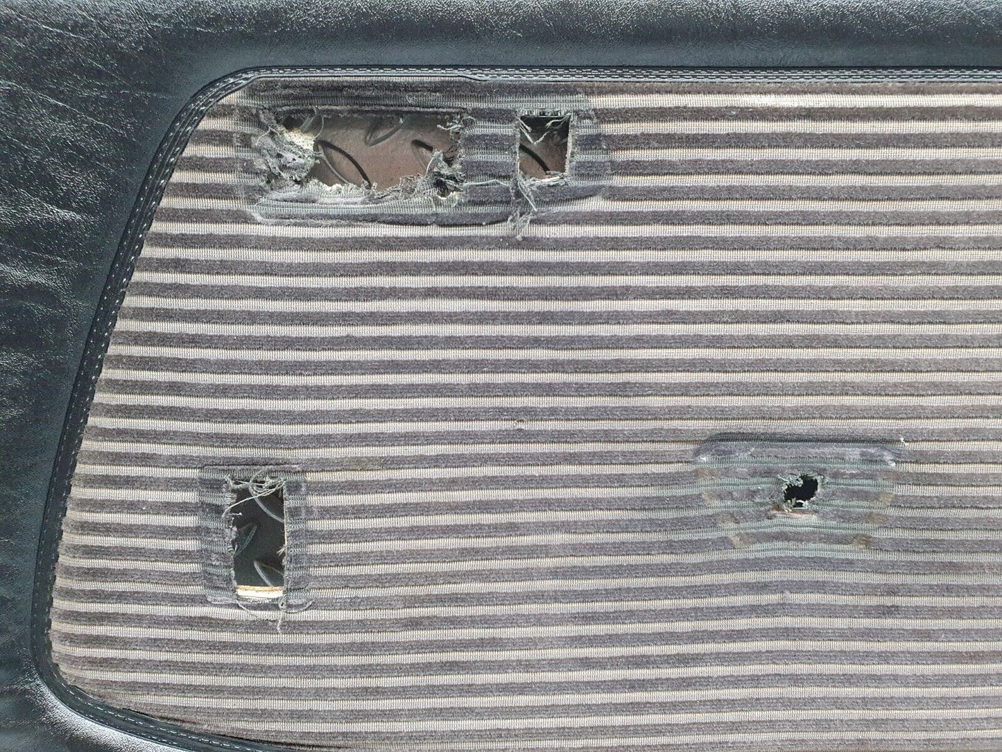 40813 Mercedes-Benz W123 300D Rear Right Door Card Black