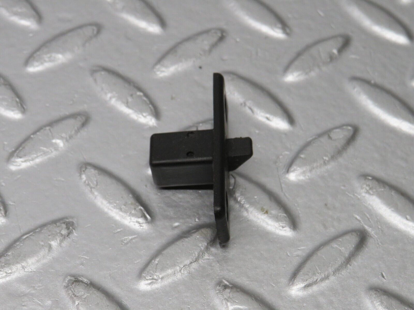 39289 Mercedes-Benz R107 500SL Glove Box Lock 1076890025