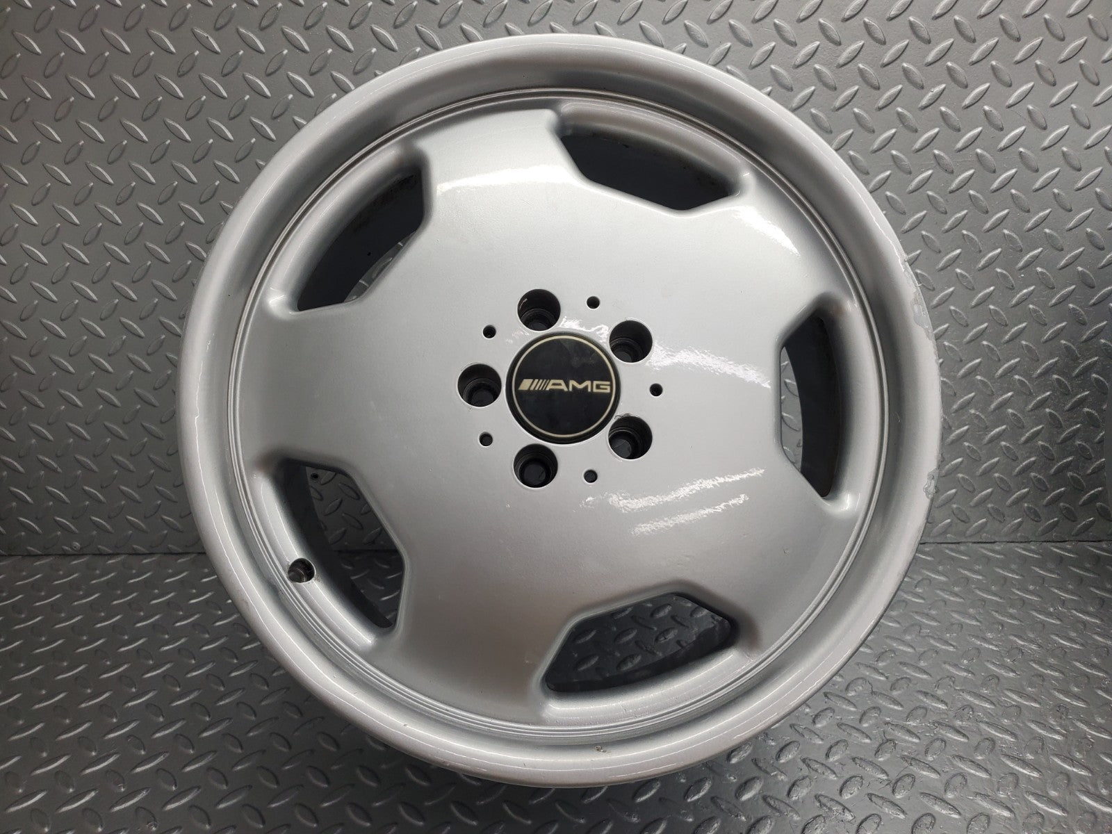 W124 Wagon alloy wheel set 8jx18 h2 et37 used OEM