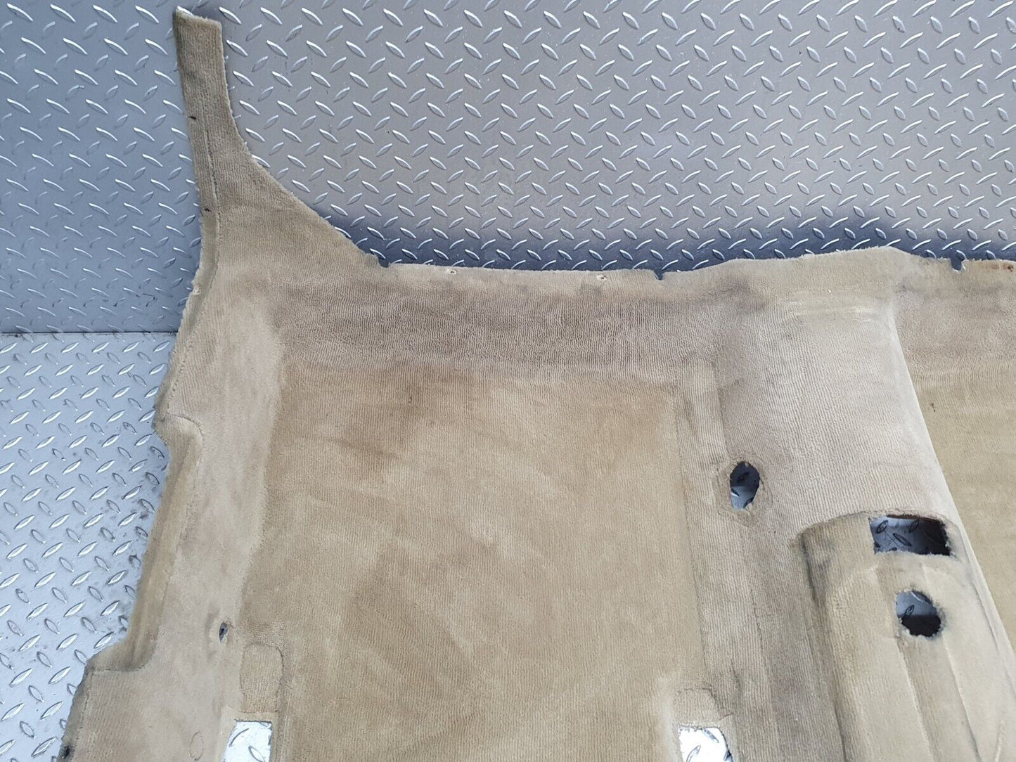 41136 Mercedes-Benz W126 300SE Rear Floor Carpet Beige 1266801546