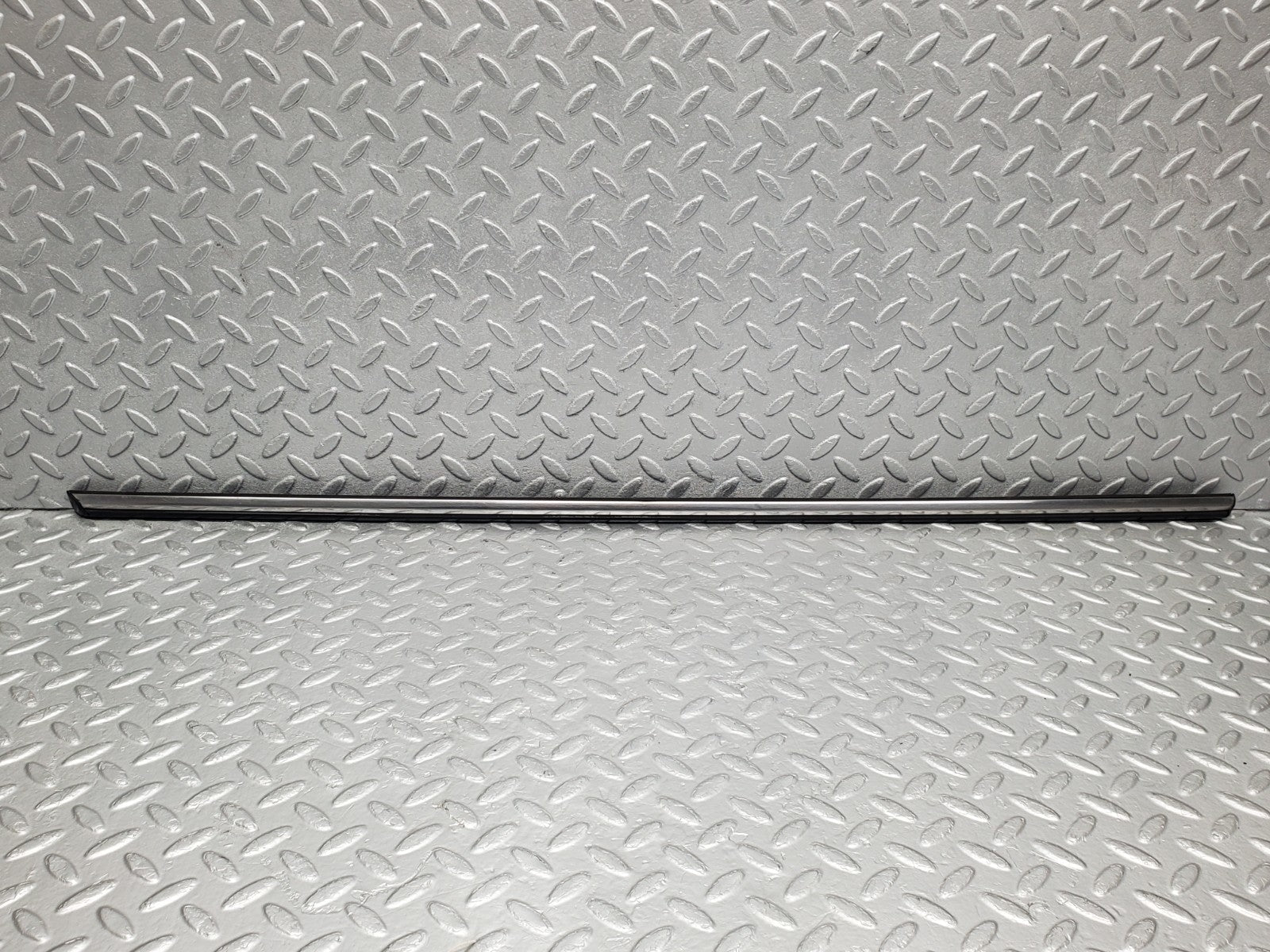 45960501