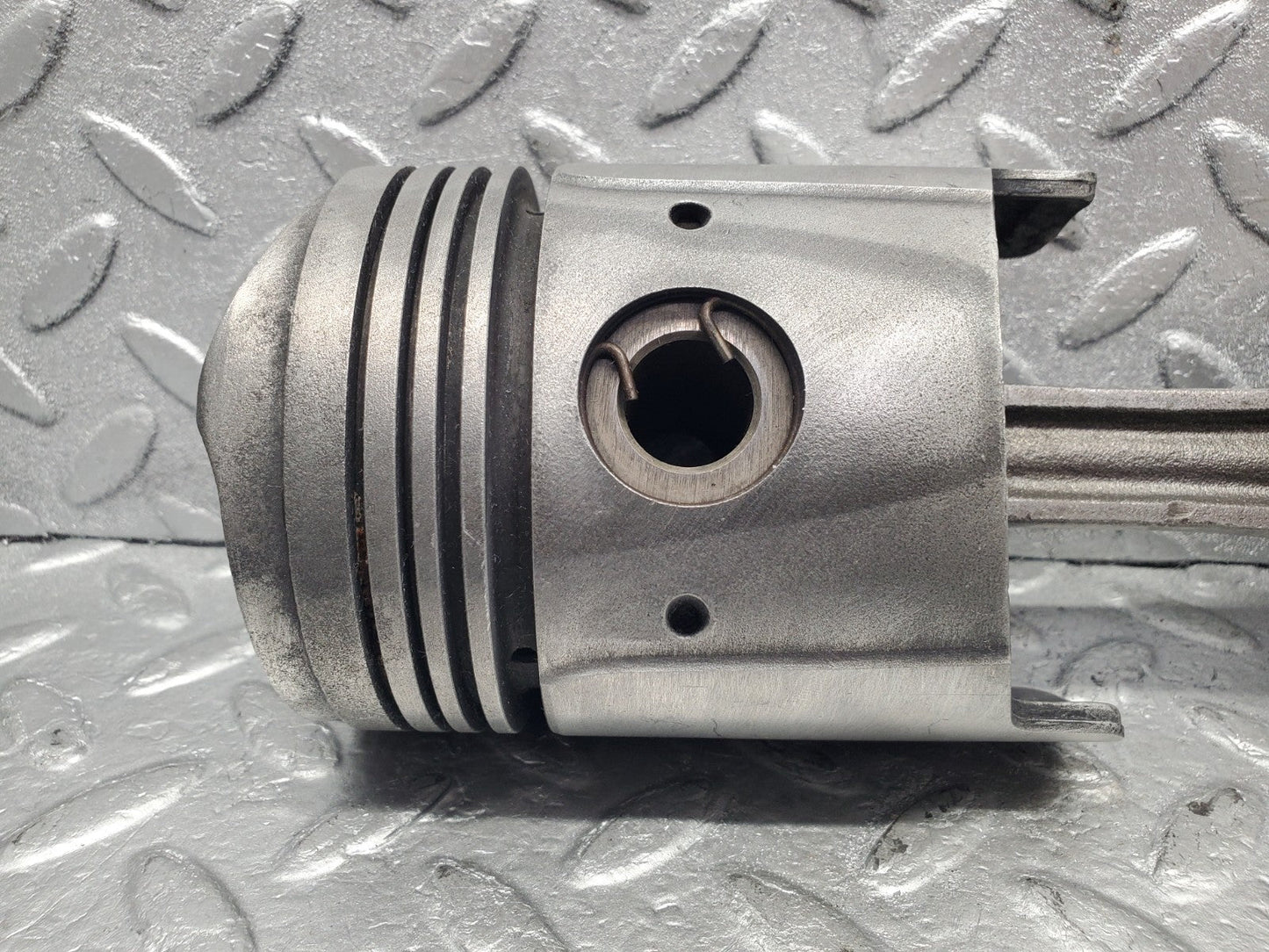 W112 piston and connecting rod used OEM
