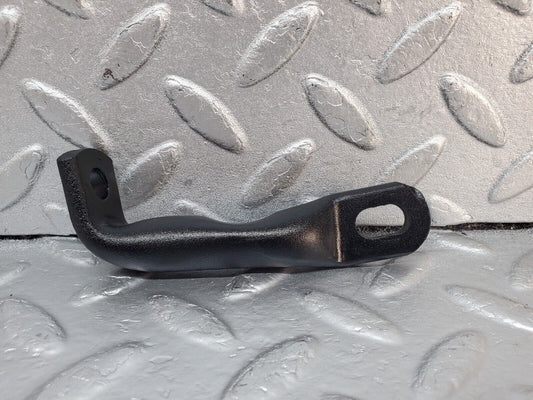 45400 Mercedes-Benz 280E M110.983 Power Steering Pump Holder Bracket