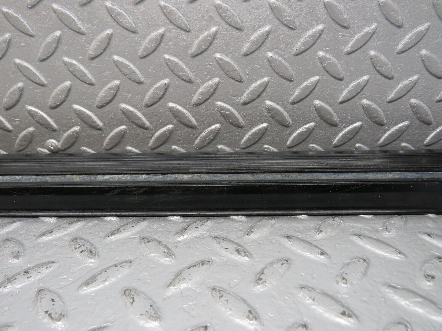 40631 Mercedes-Benz W123 300D Front Right Door Sill Trim Black