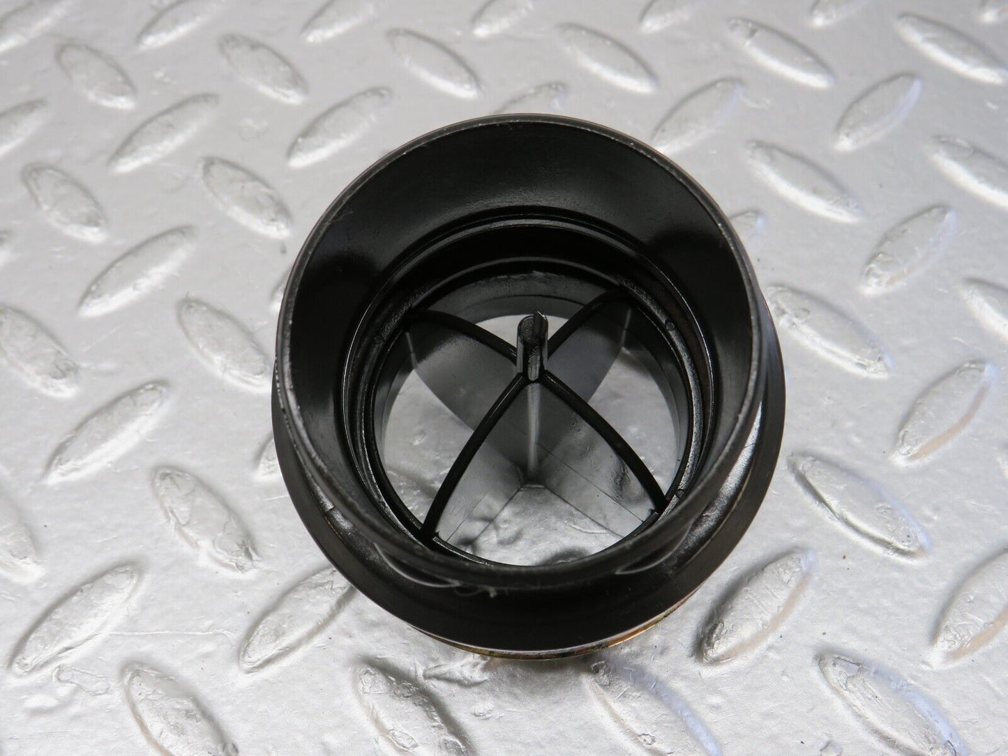 32747 Mercedes-Benz C107 R107 Dashboard Air Vent