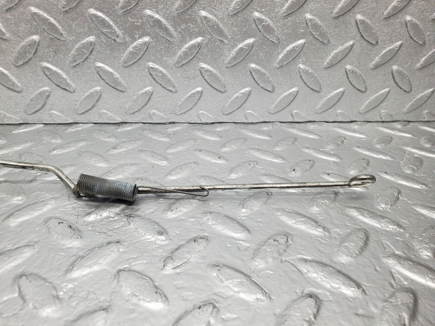 46620 Mercedes-Benz C123 280CE Coupe Front Seat Folding Vacuum Actuator
