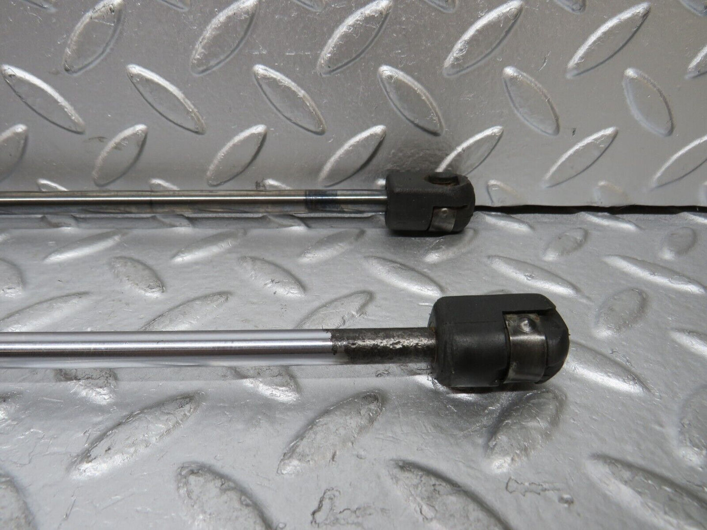30068 Porsche 924 Bonnet Gas Strut 4401603125 94451135101