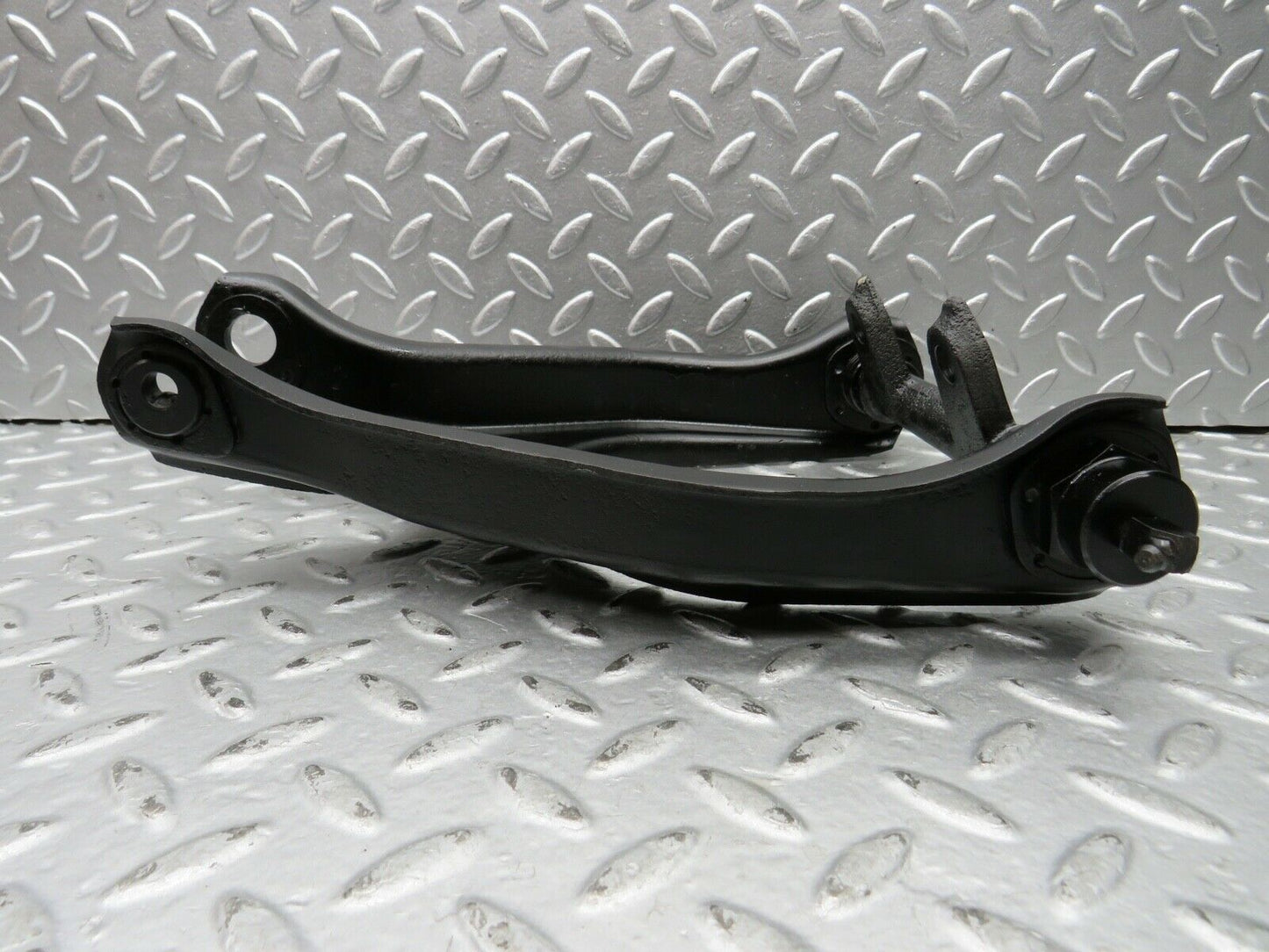 21935 Mercedes-Benz W121 190b Ponton Front Right Upper Control Arm