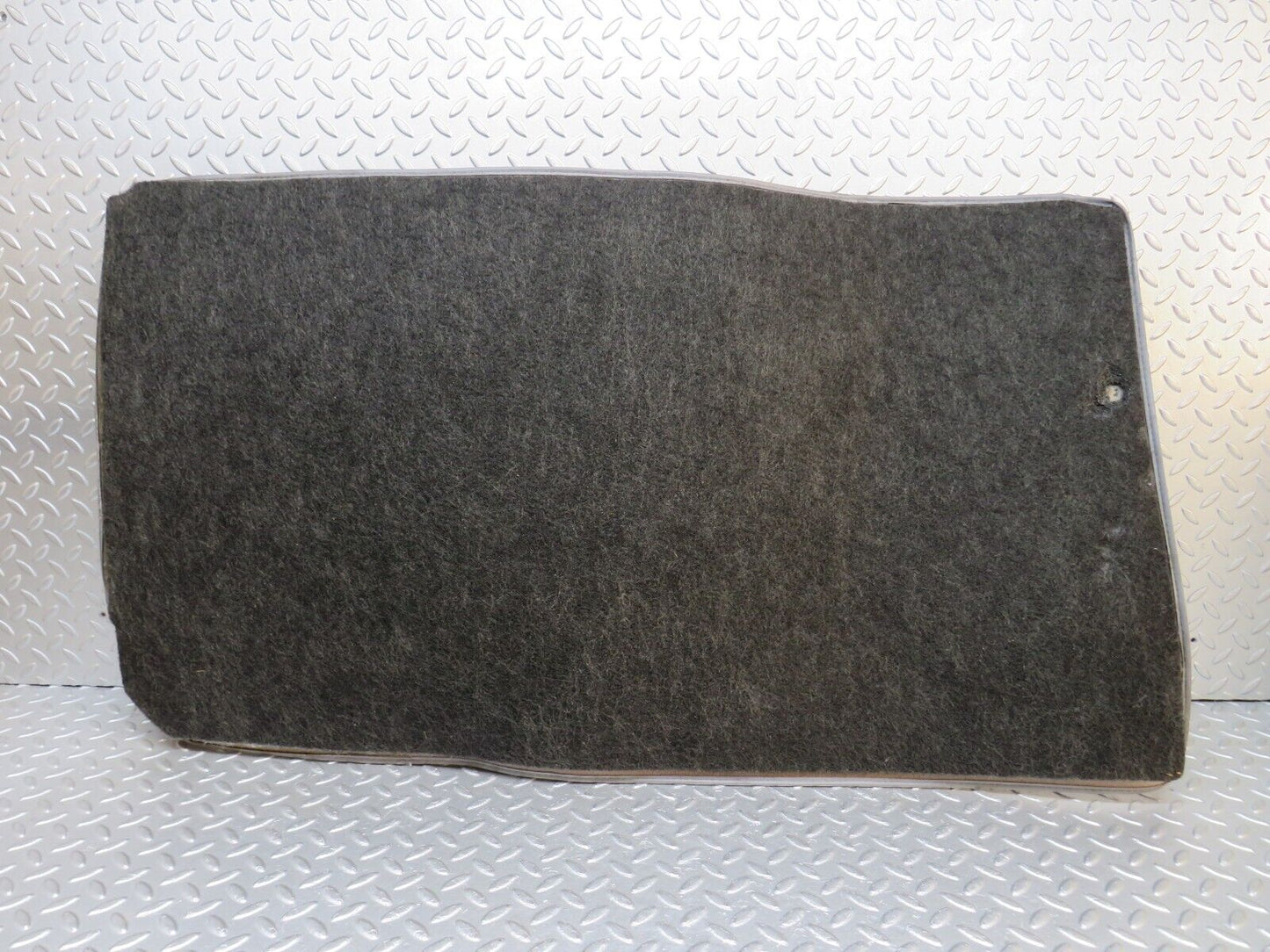 39527 Mercedes-Benz R129 320SL Coupe Trunk Boot Floor Carpet Grey