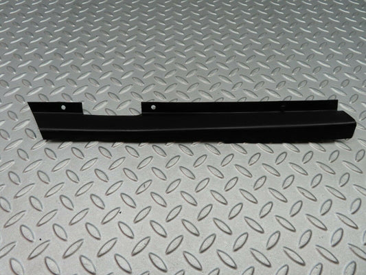 5687 Mercedes-Benz W123 200 Cable Channel Cover Front Right 1238211036