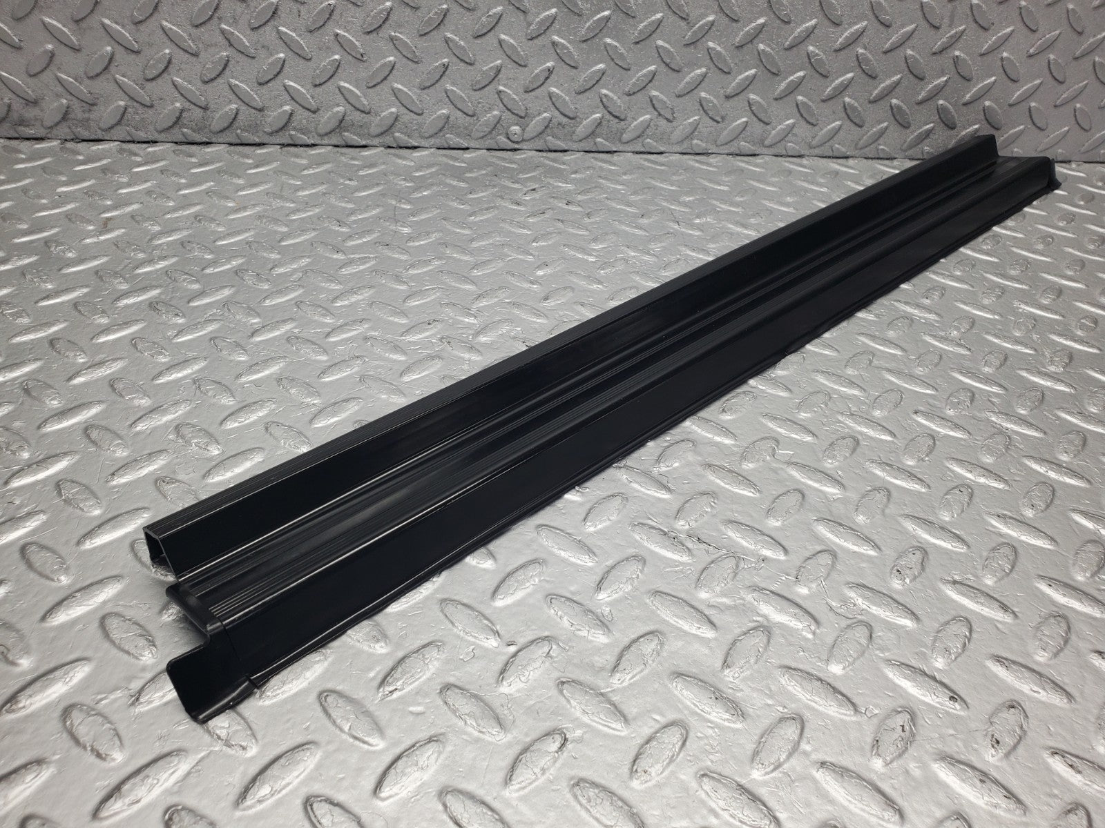 W201 Baby Benz front left door sill used OEM