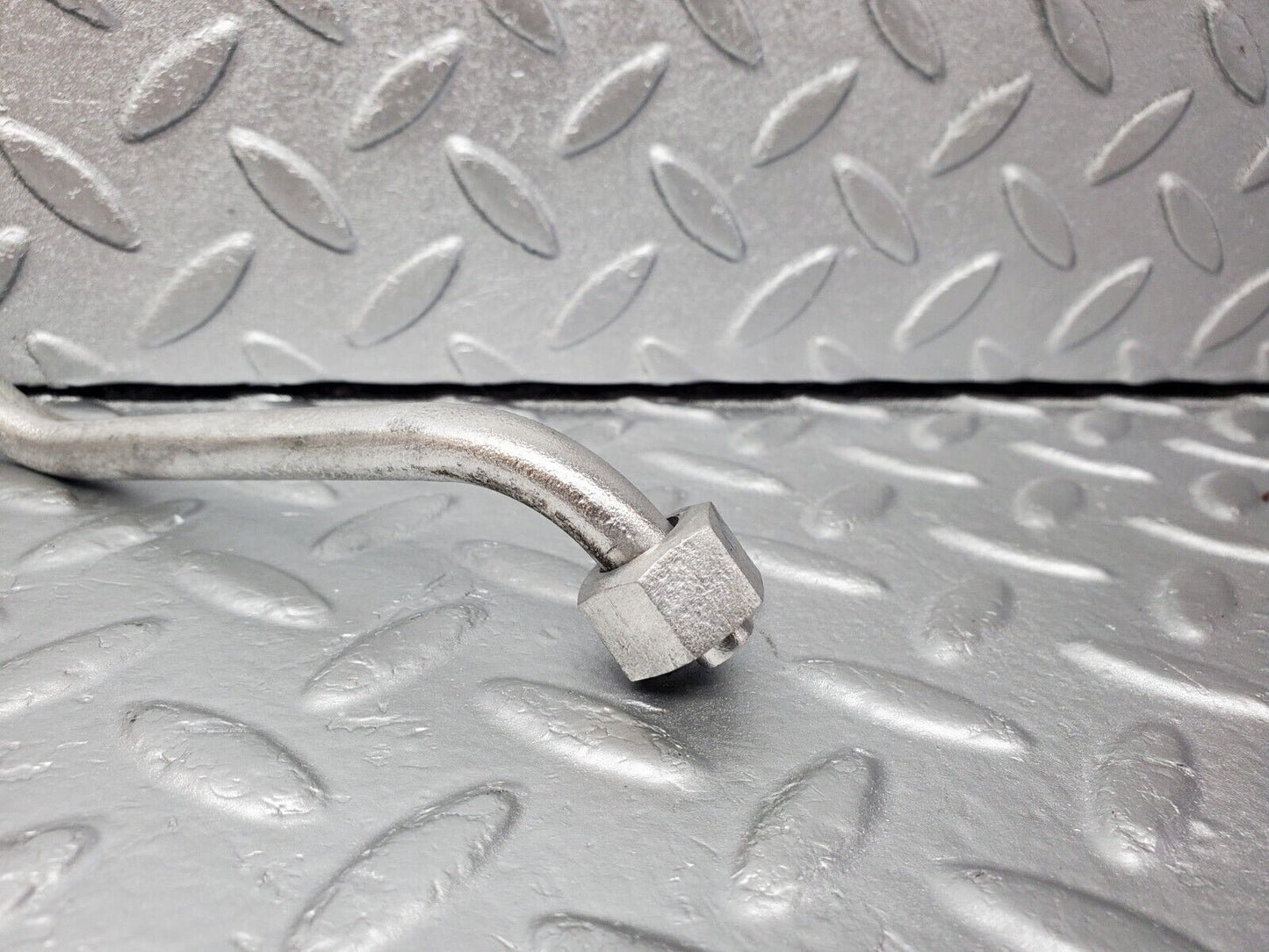 45790 Mercedes-Benz W126 420SE Air Conditioning Hose Pipe