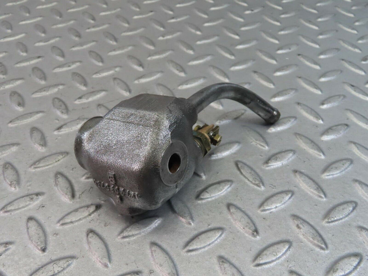 8783 Mercedes-Benz W111 Water Distribution 1272030736