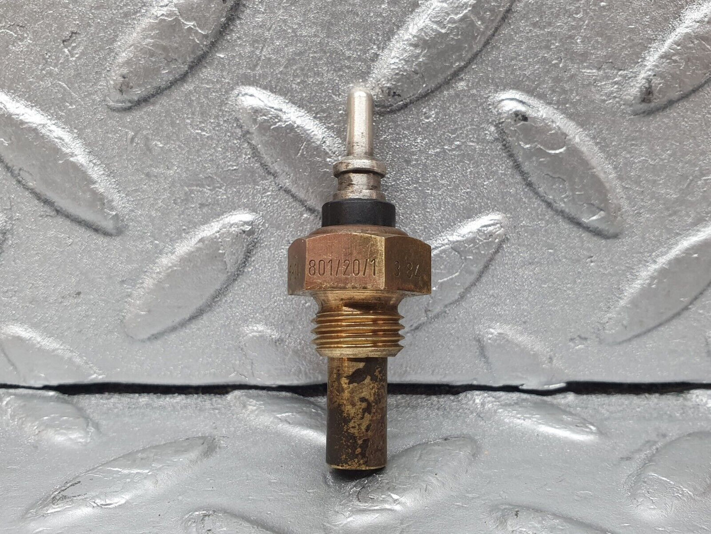 44085 Mercedes-Benz C123 230CE Coupe Coolant Temperature Sensor VDO 0055421017