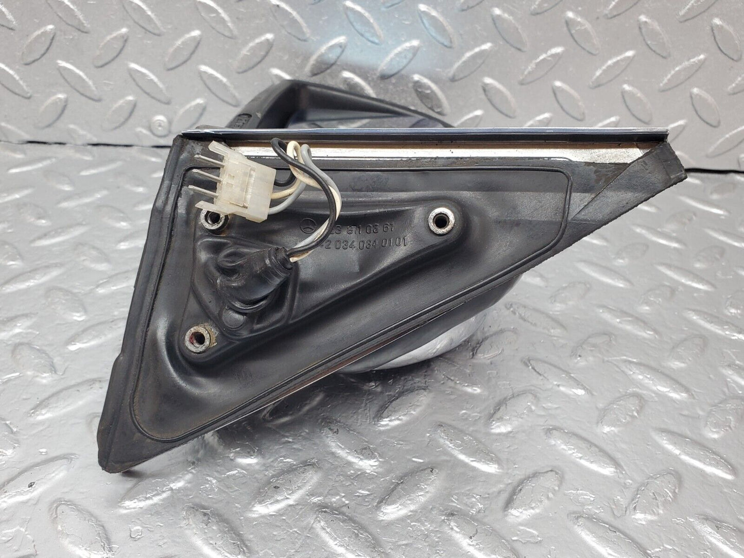 44527 Mercedes-Benz W123 280E Electric Wing Mirror Left 1238111141 1238110541 1238110361