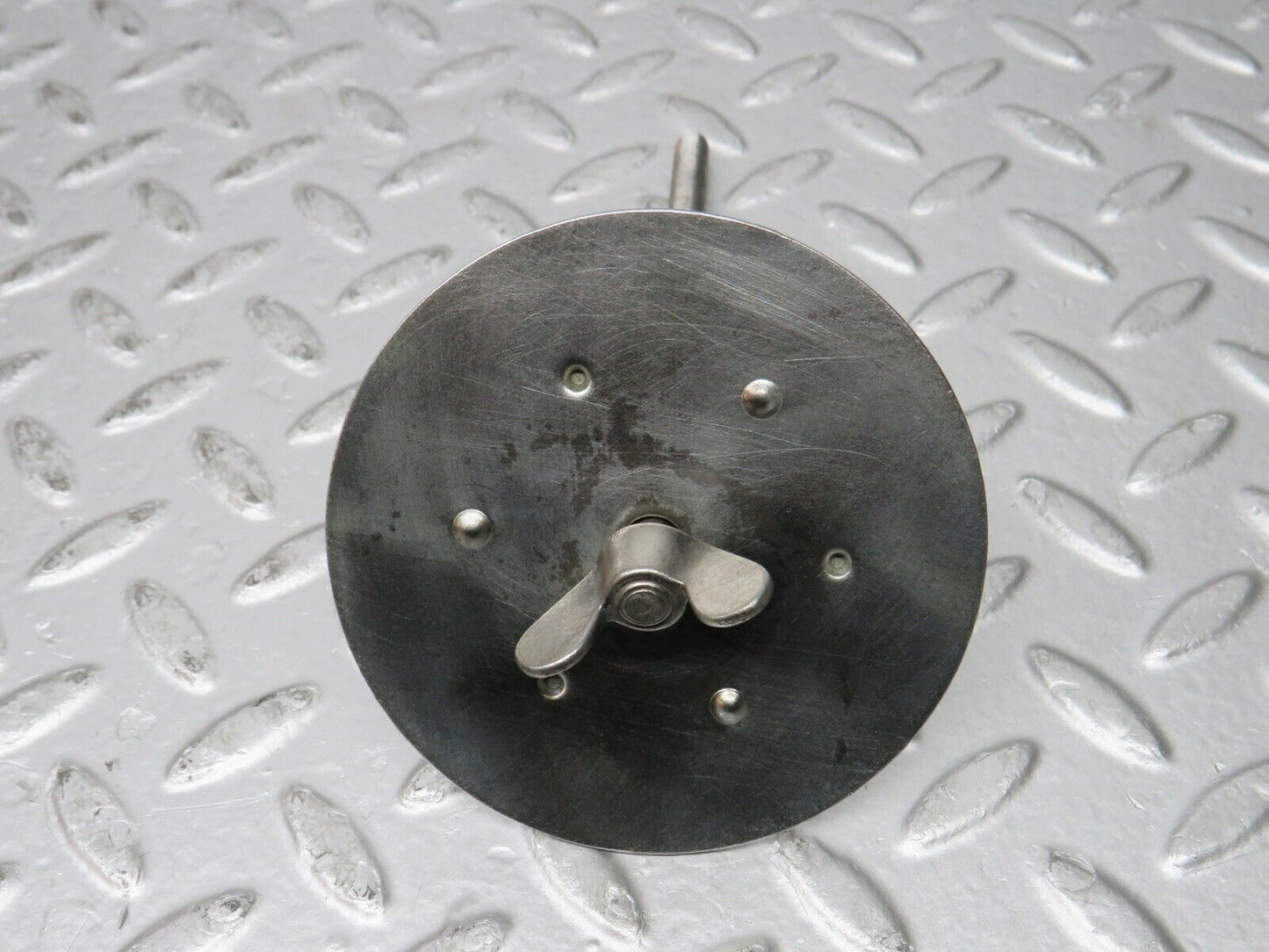 32045 Mercedes-Benz W123 230E Spare Wheel Holder