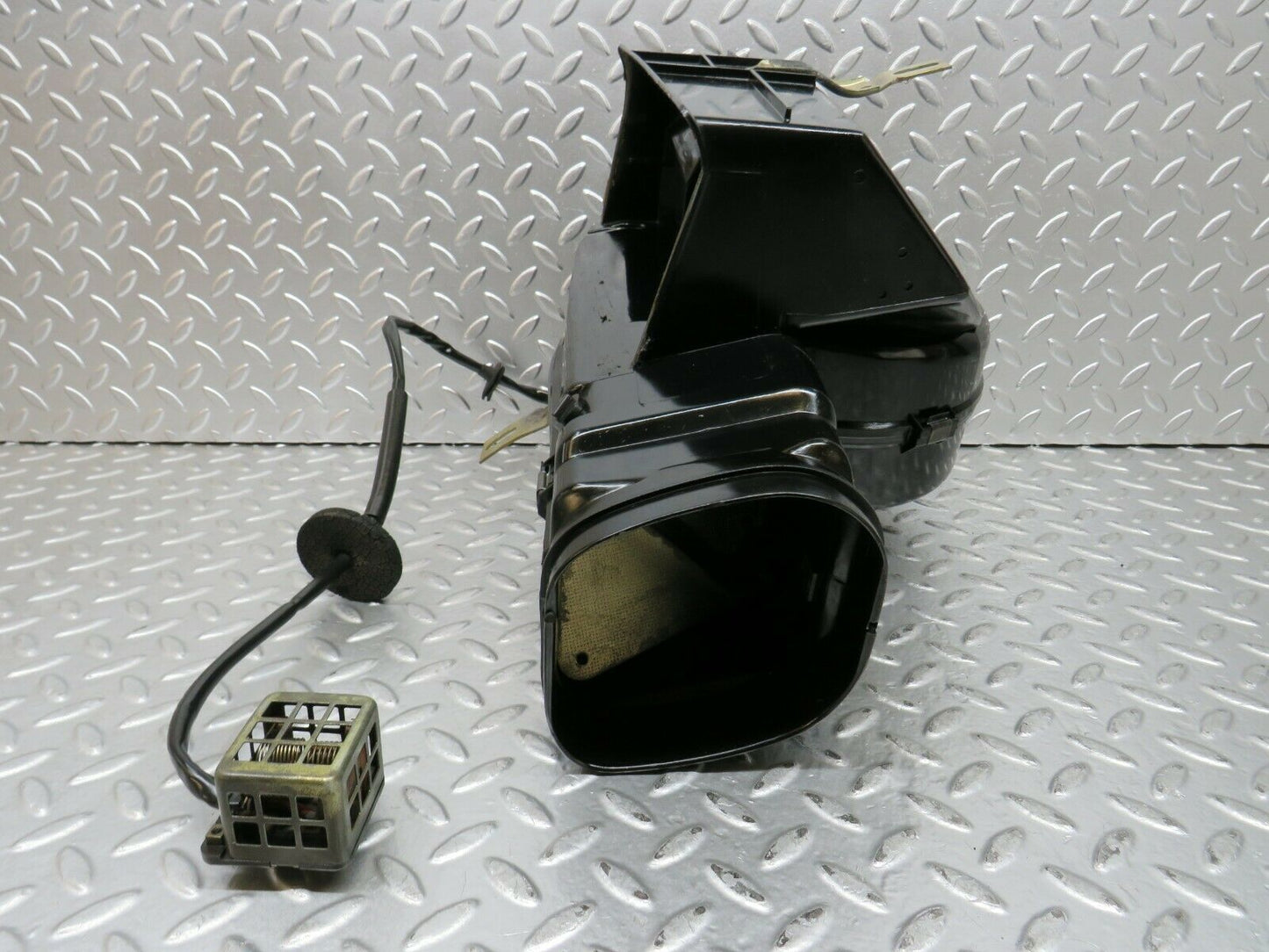 23304 Mercedes-Benz W116 350SE Heater Blower Motor With Housing 0130107012