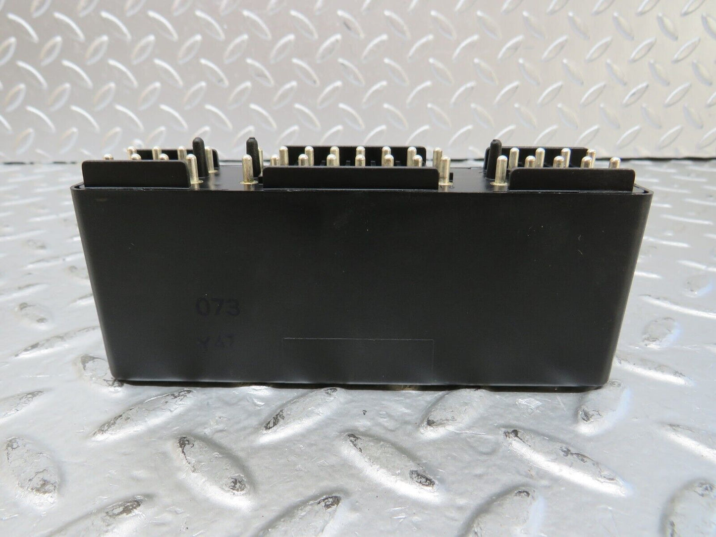 26525 Mercedes-Benz C124 220CE Coupe Headlight Control Unit Relay 1265420332