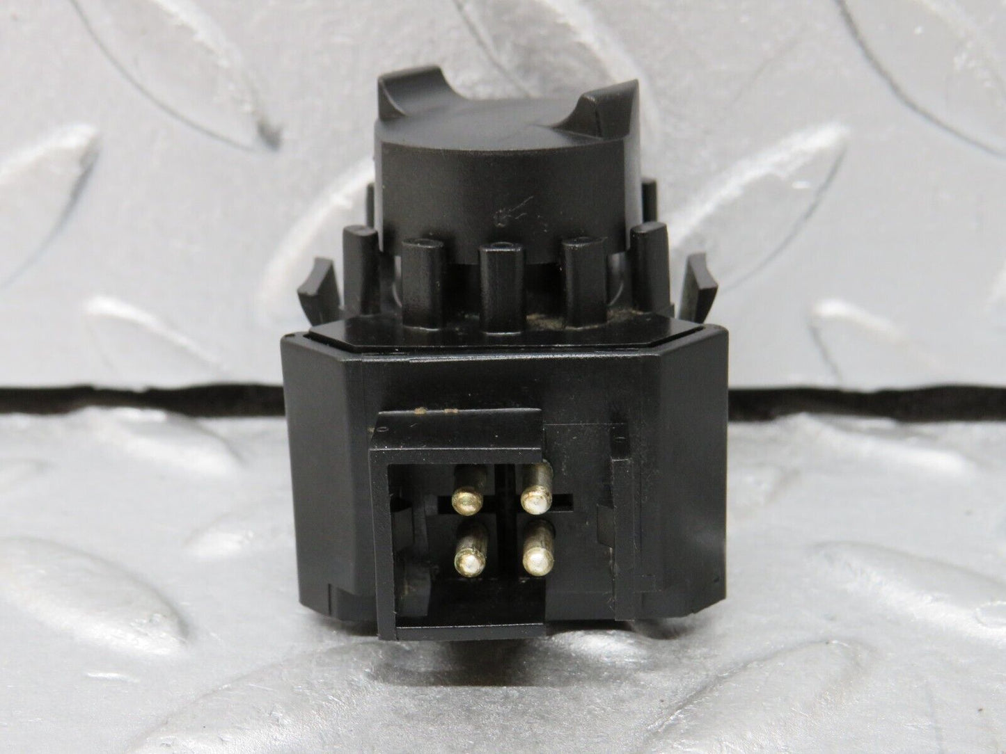 37007 Mercedes-Benz C126 420SEC Coupe Kick Down Switch 0025452214