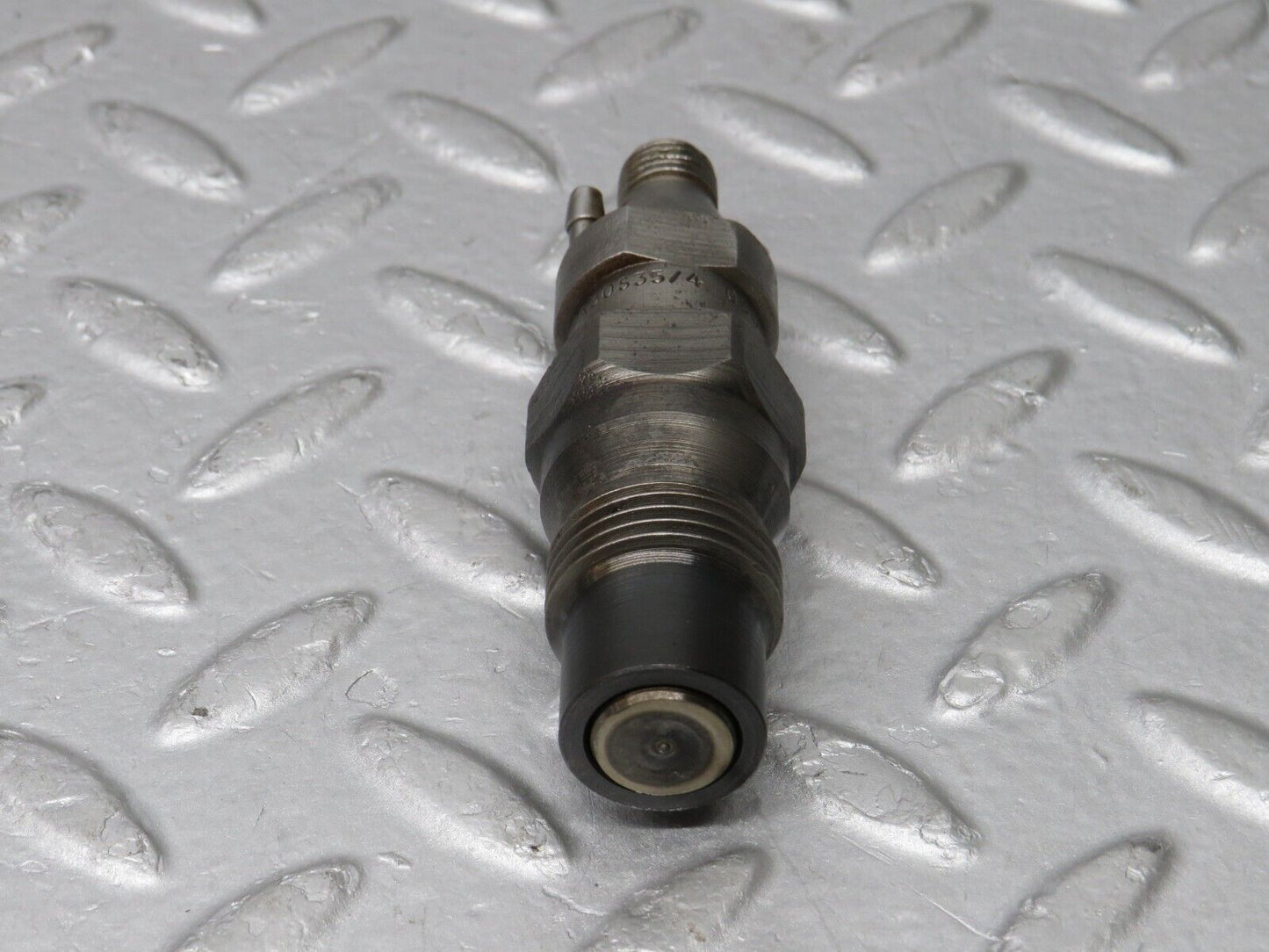 35892 Mercedes-Benz 240D OM616.912 Diesel Fuel Injector Bosch KCA30S35/4