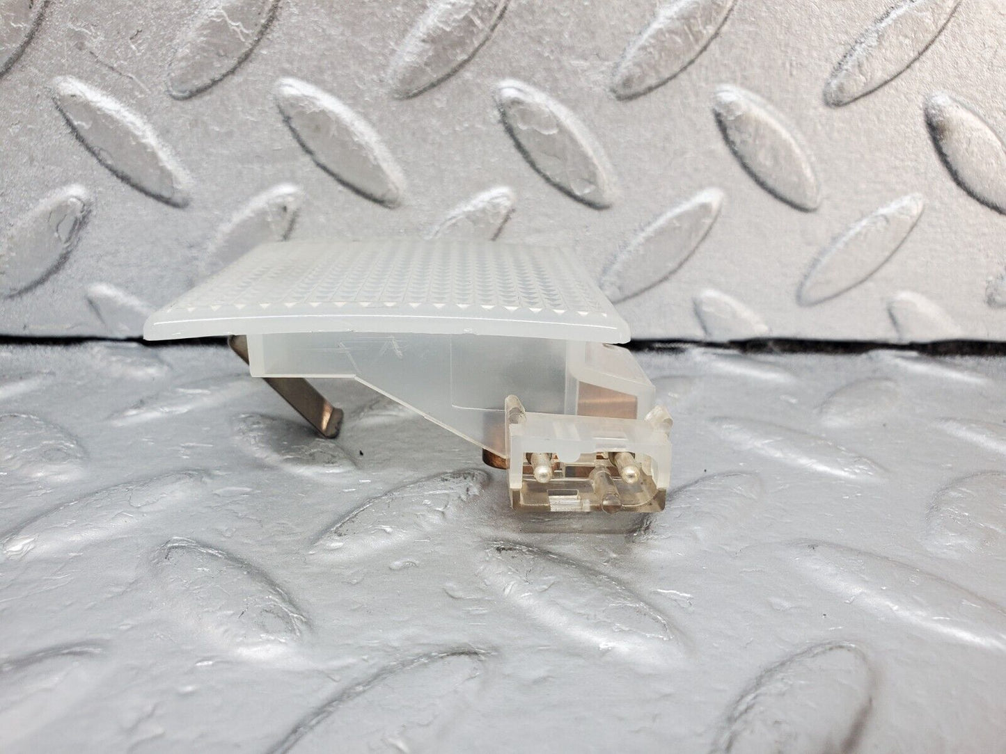 44941 Mercedes-Benz R129 300SL Coupe Door Card Light 1298200201