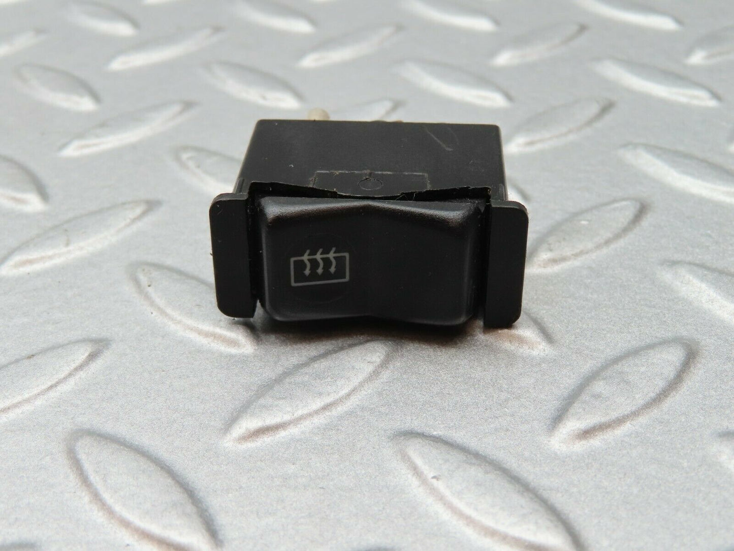 4444 Mercedes-Benz W123 230E Rear Heated Window Switch 0008206010