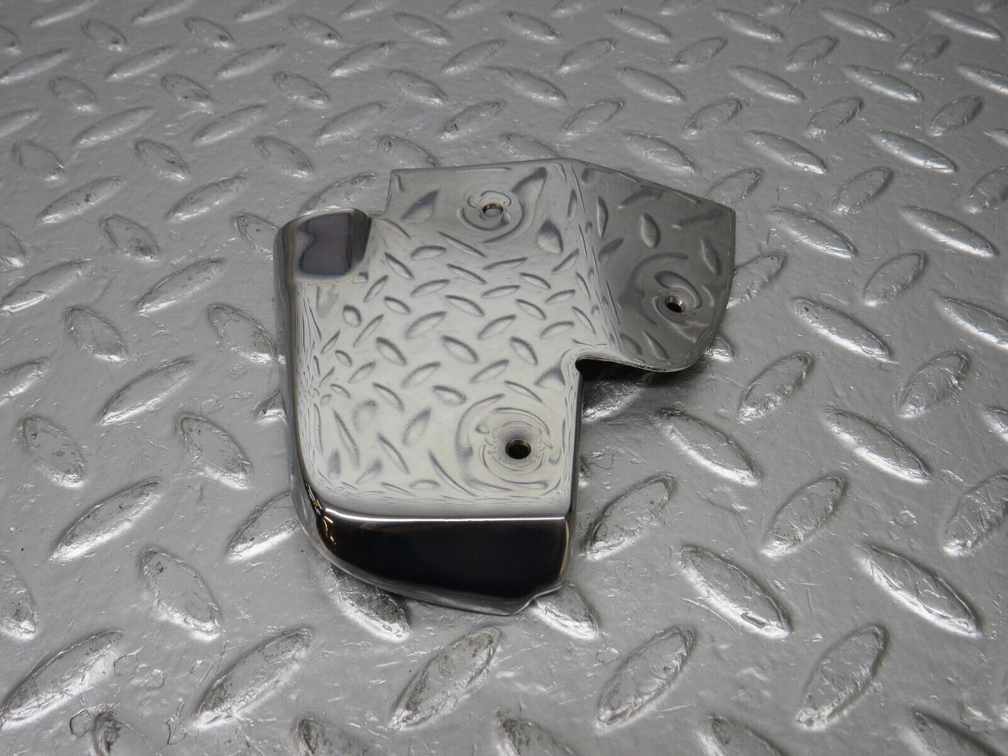 34358 Mercedes-Benz C126 380SEC Coupe Door Chrome Cover Left Side