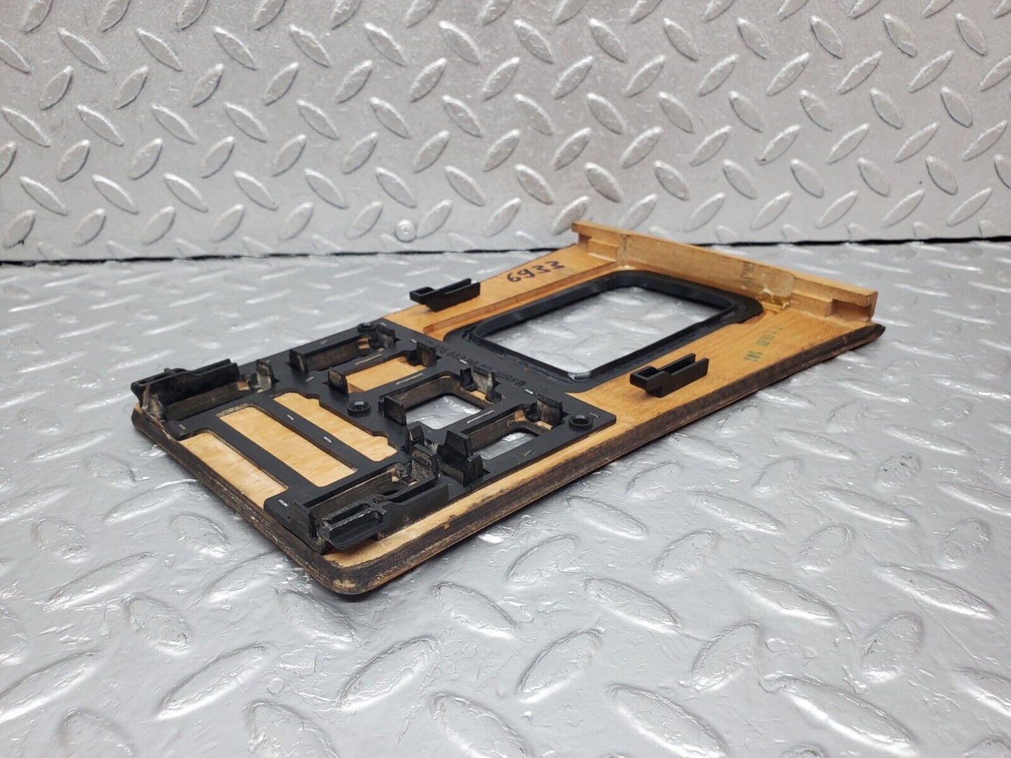 45576 Mercedes-Benz W126 420SE Centre Console Wood Panel 1266830157 1266830600