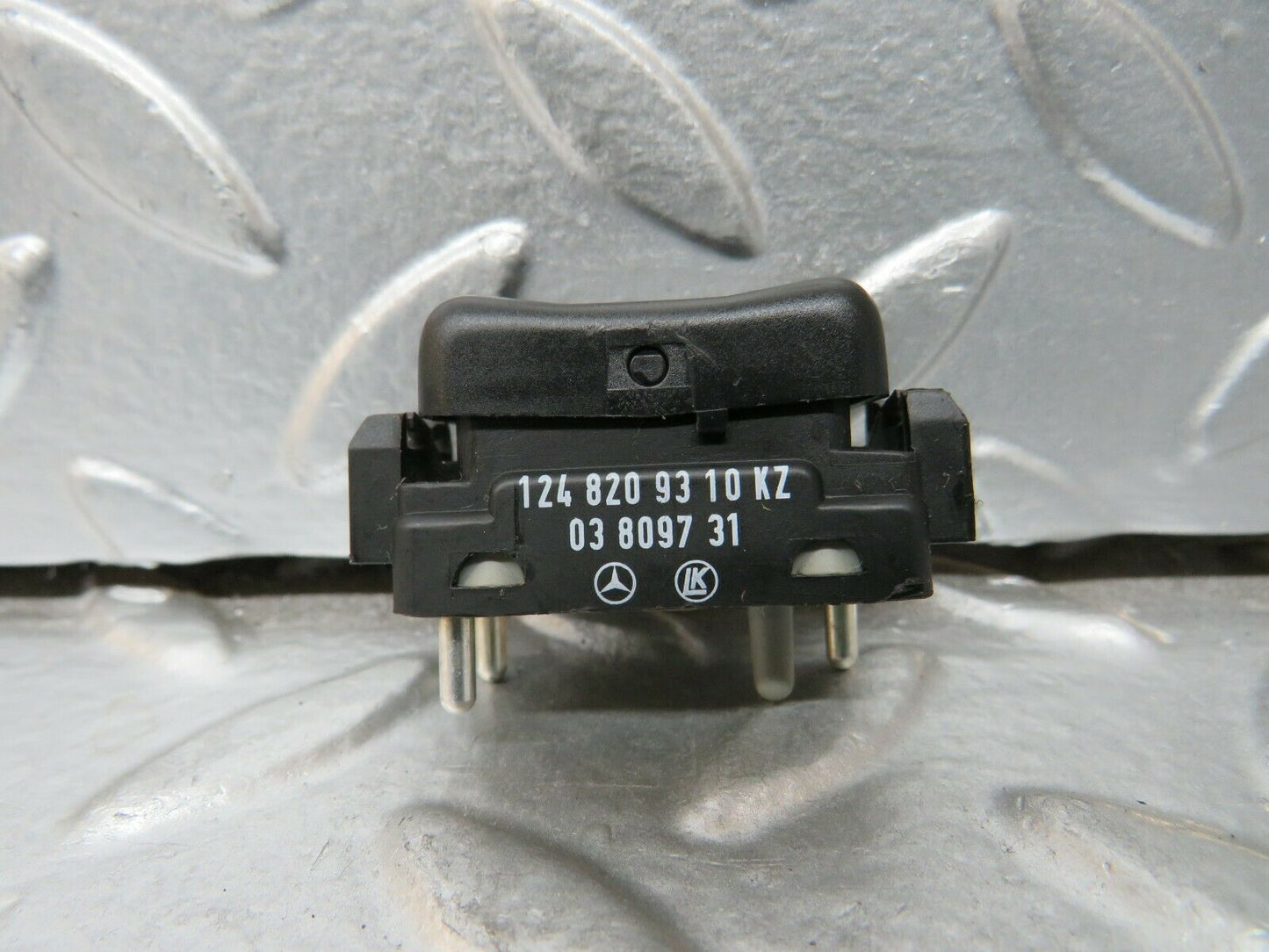 24289 Mercedes-Benz S124 220TE Electric Window Switch Left Side 1248209310