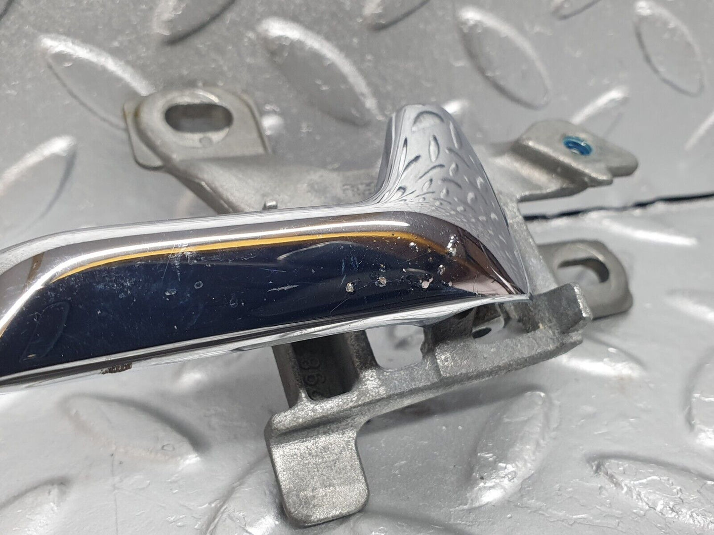 40899 Mercedes-Benz W126 300SE Right Interior Door Handle