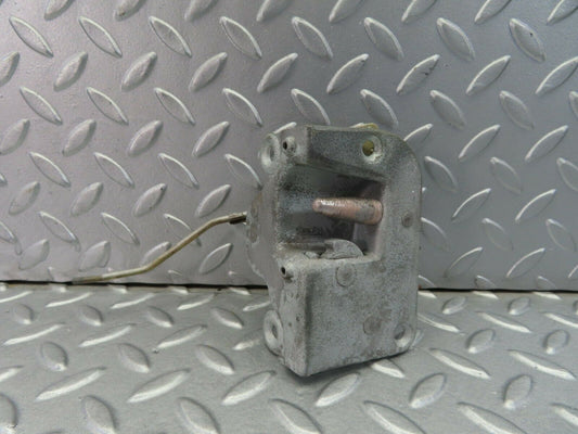 7857 Mercedes-Benz W115 220D Front Right Door Lock Mechanism
