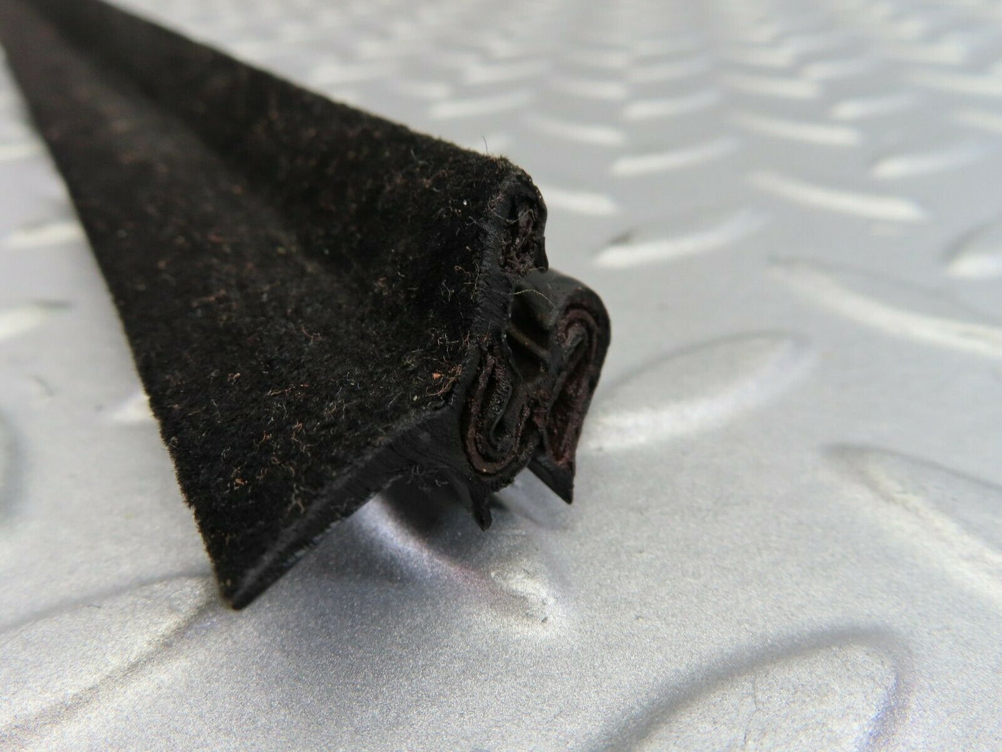 7611 Mercedes-Benz S123 230TE Wagon Inner Window Weatherstrip Seal Rear Left