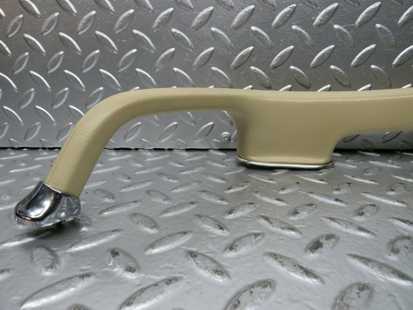 23441 Mercedes-Benz W114 280E Rear Left Interior Door Handle Cream