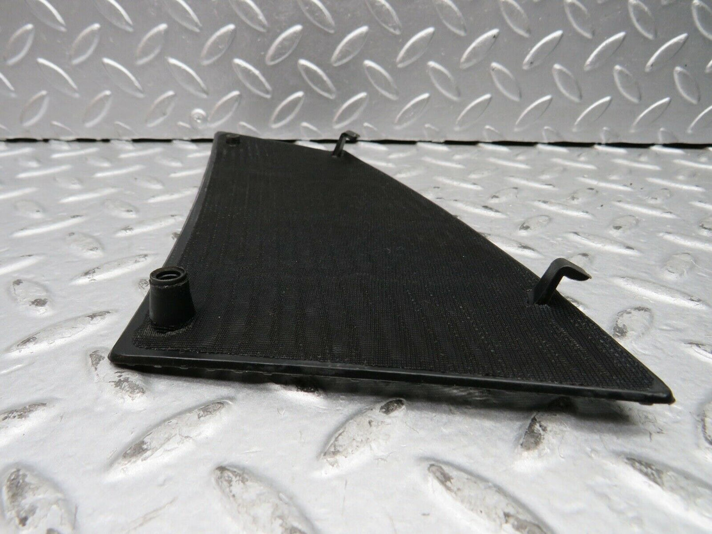 21779 Mercedes-Benz W126 300SE Dashboard Speaker Covers Black
