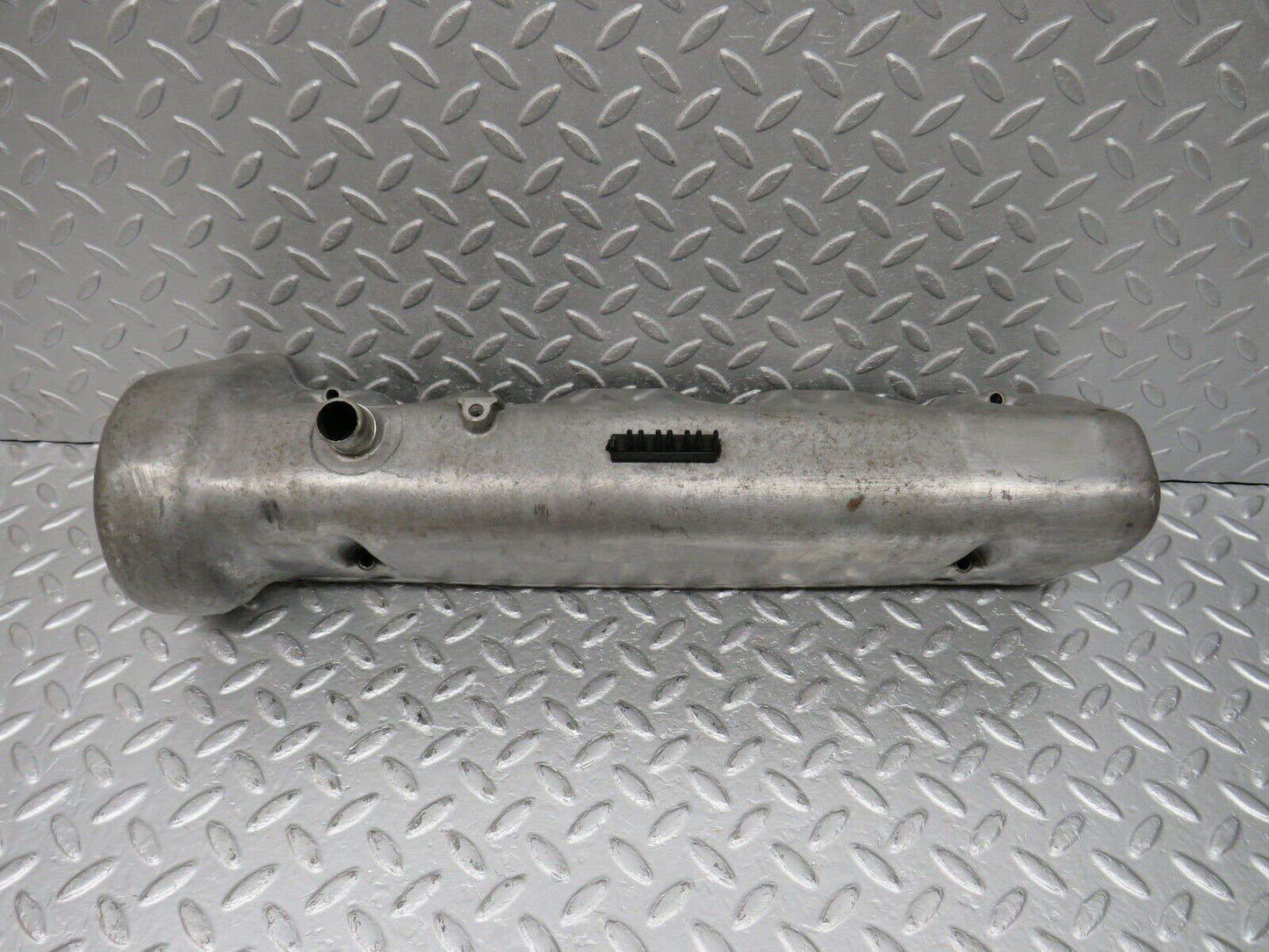 39894 Mercedes-Benz R107 350SL Coupe Cylinder Head Valve Cover Left 1160163205