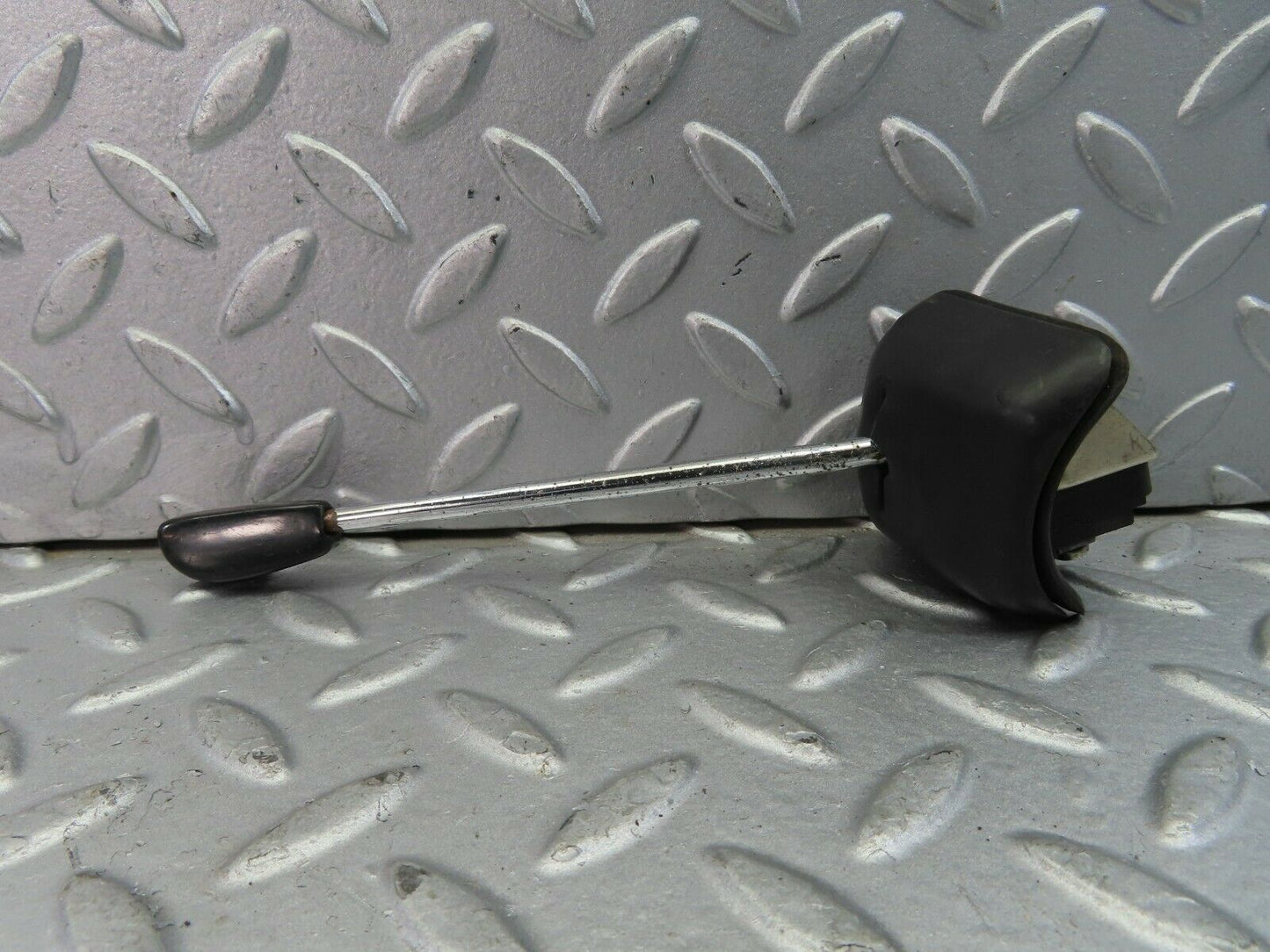9222 Mercedes-Benz W111 Indicator Stalk