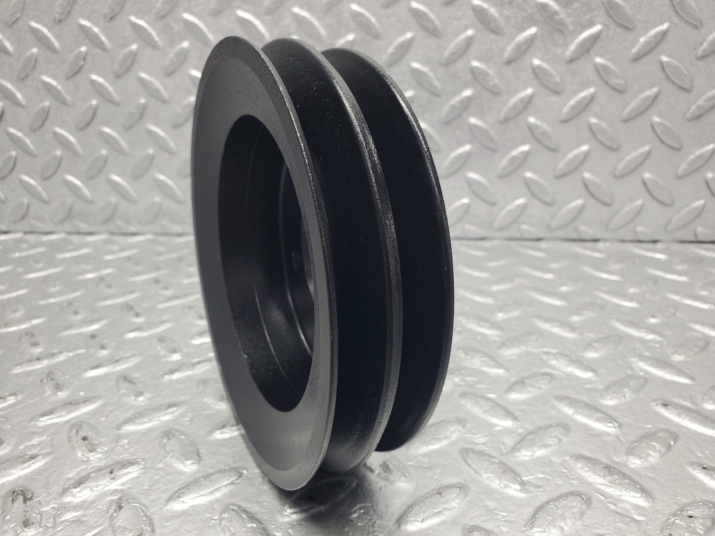 W112 crankshaft pulley used OEM