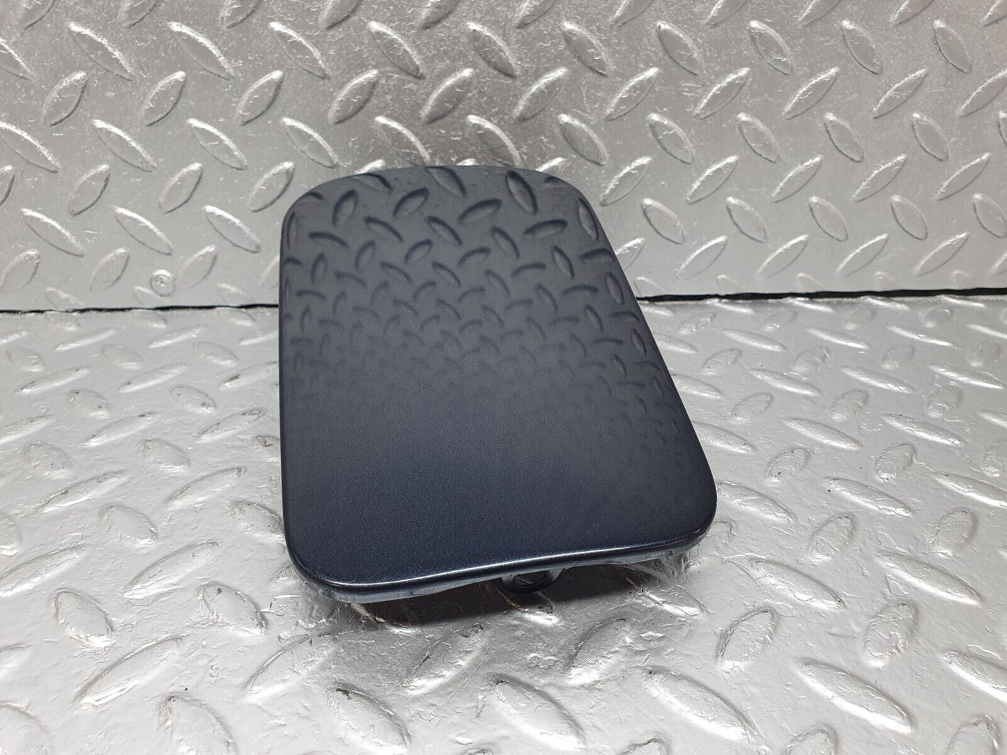 42355 Mercedes-Benz R129 320SL Coupe Fuel Tank Flap Cap 1295841339