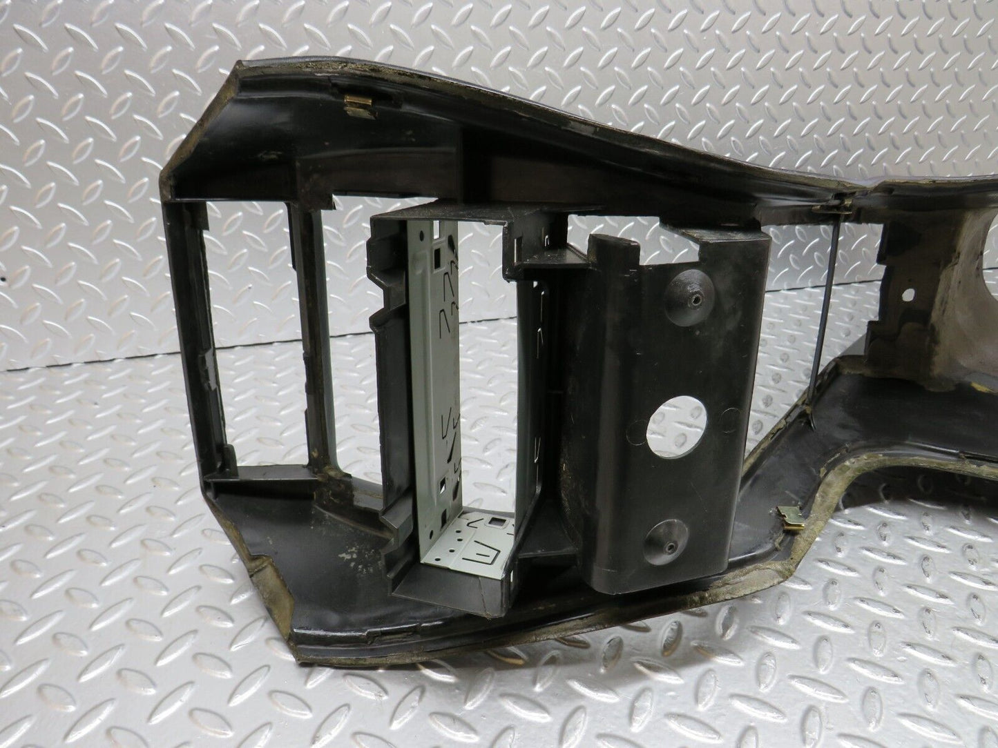 28227 Mercedes-Benz S123 240D Wagon Centre Console Black