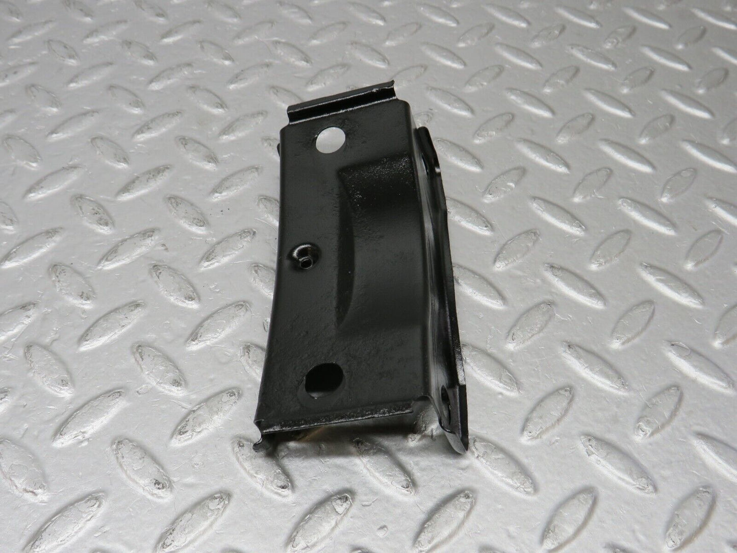 38929 Mercedes-Benz W201 190E 2.6L Cardan Shaft Prop Shaft Support