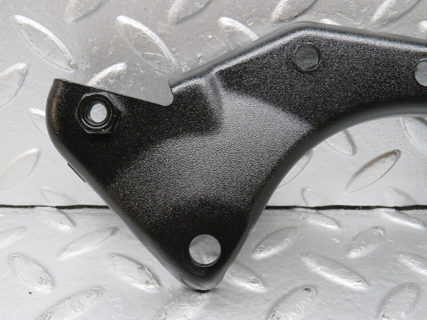 33773 Mercedes-Benz W201 190E 2.0L Alternator Generator Bracket