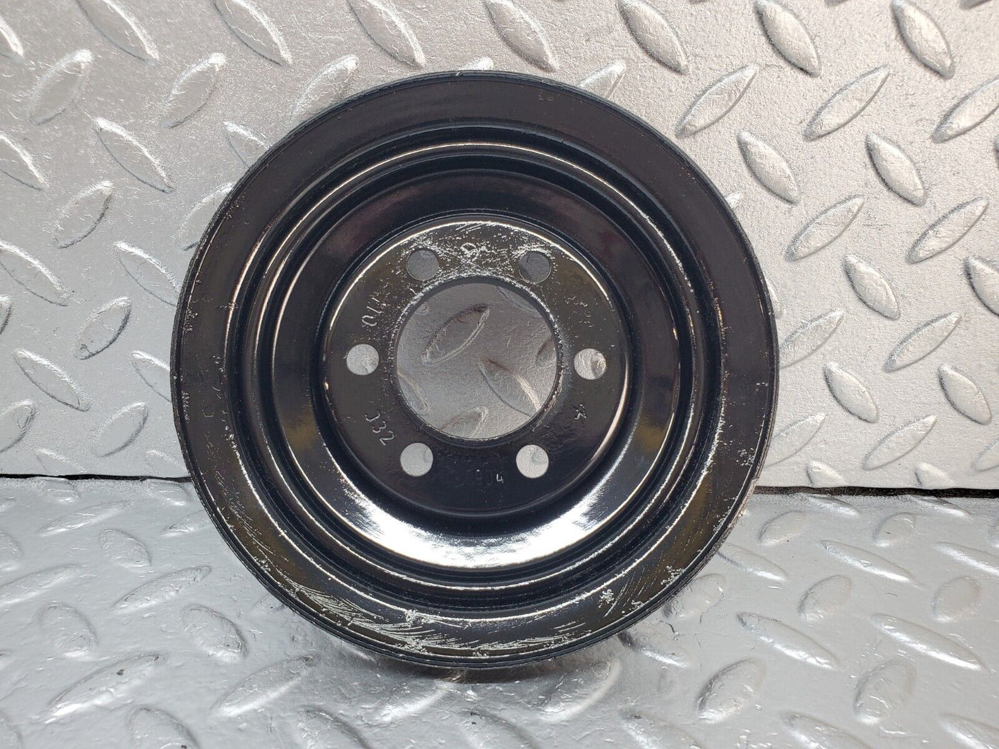 45363 Mercedes-Benz 280E M110.983 Crankshaft Pulley 1100320904