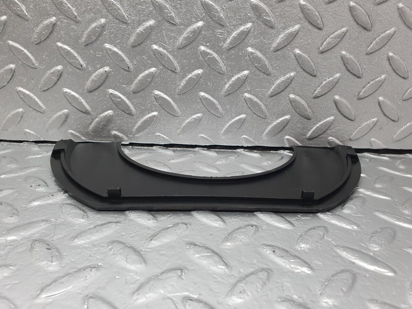 42588 Mercedes-Benz R129 320SL Coupe Windscreen Wiper Surround Trim